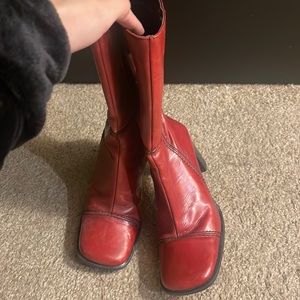 loved vintage ALDO cherry red coquette girl boots
